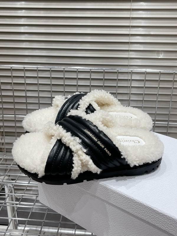 DIOR Women's Slippers 250